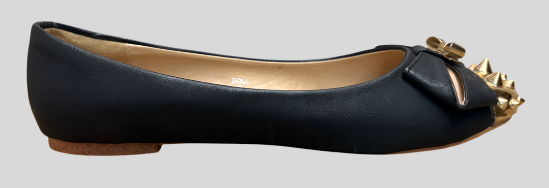 Frontal Spiked Ballet Flats with Bow Tie Detail
