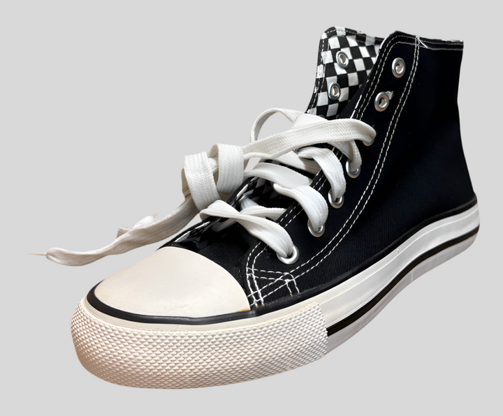 Women’s Black Canvas High Top Shoes