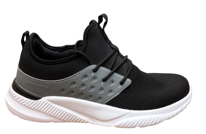 Lightweight Athletic Shoes with Stylish Cage